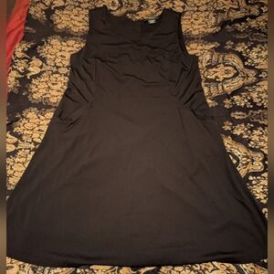 Black Sleeveless Dress